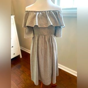 NEW Boutique Gray + White Off Shoulder Dress. New with Tags. Size Medium + Large